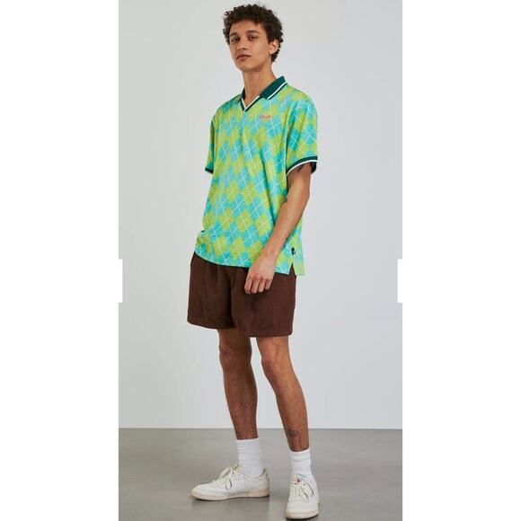 Men’s Urban Outfitters Reggie Soccer Jersey NWT Large Geometric Polo Green Y2K - Picture 1 of 8
